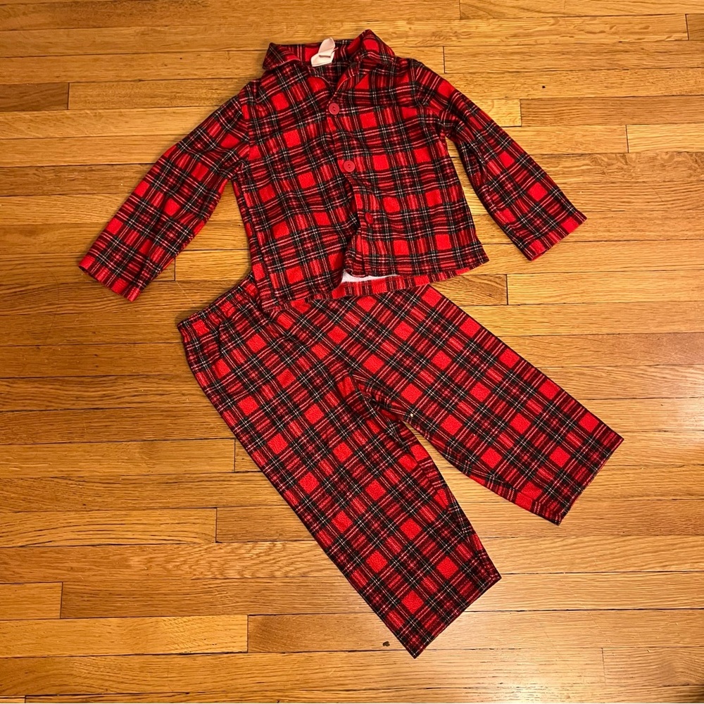 Holiday pajamas 24 months